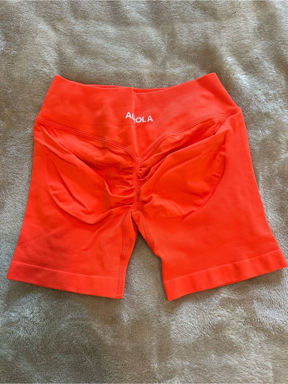 AUROLA Orange Seamless Scrunch Biker Shorts